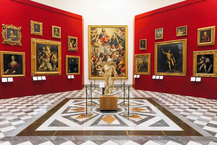 Florence: Uffizi Small Group Guided Tour with Priority Entry - Key points to know before booking