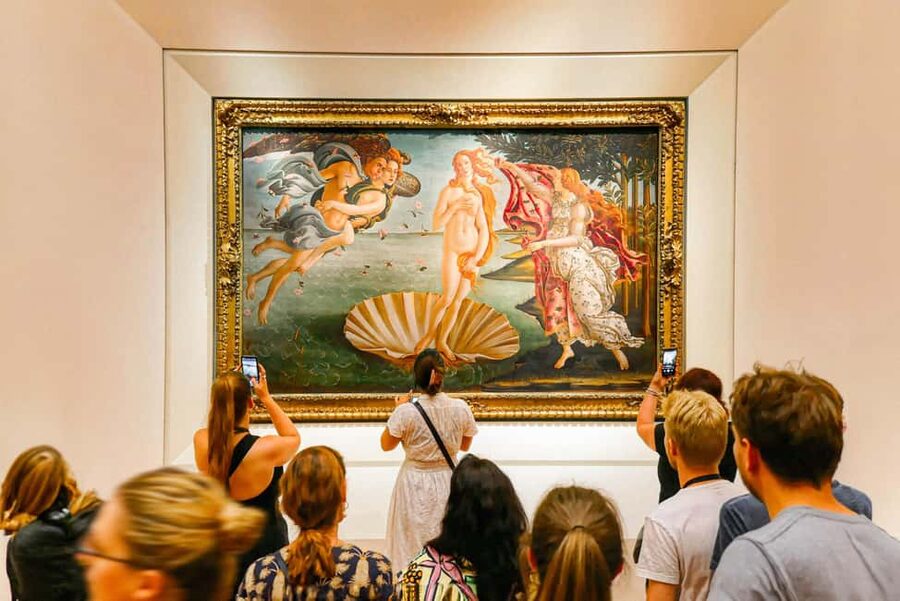 Florence: Uffizi Small Group Guided Tour with Priority Entry - From Giotto to Botticelli’s famous masterpieces