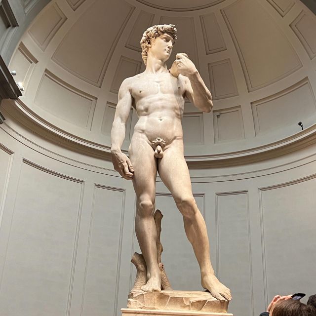 Florence: Uffizi Small-Group Tour (Max 9) + Vasari Option - What the price includes