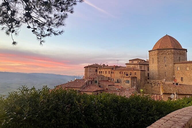 Florence Walking Tour with Accademia, Uffizi & Lunch - Uffizi Gallery and the value of the full-day option