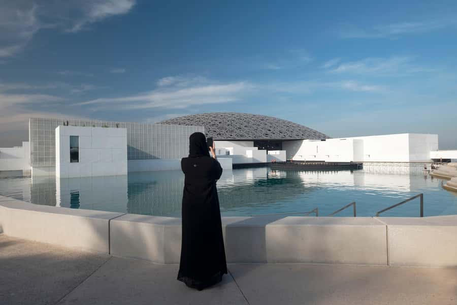 From Abu Dhabi: City Tour with Grand Mosque & Louvre Museum - Corniche views and city photo stops