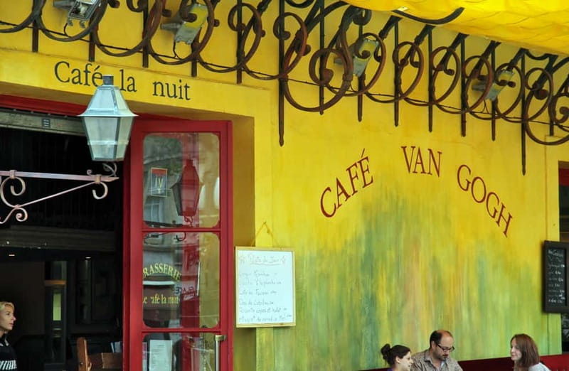 From Avignon: Van Gogh's sites & Les Baux de Provence - Three Provence stories in one afternoon