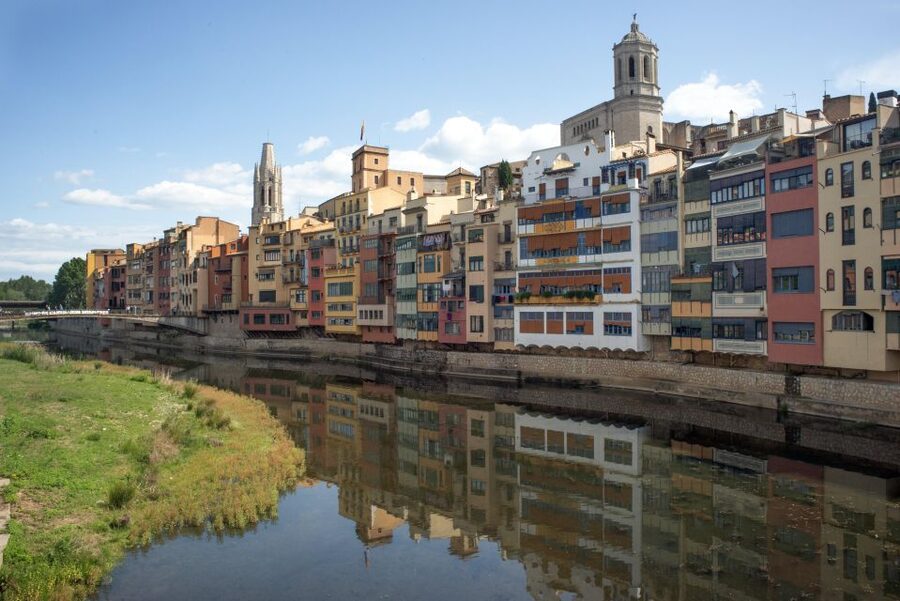 From Barcelona: Dalí and Medieval Girona Private Day Trip - Should you book the Dalí and Girona day trip?
