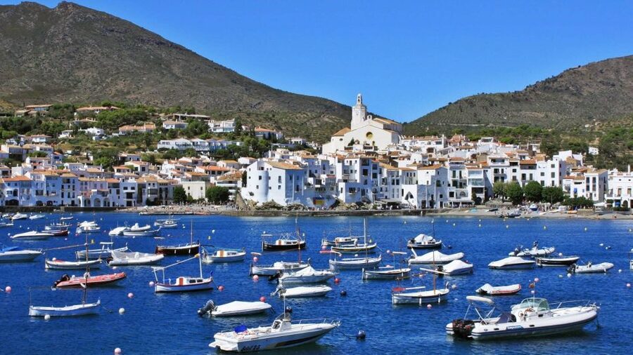 From Barcelona: Dalí Triangle and Cadaques Tour - Key points to know before booking