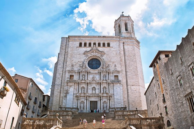 From Barcelona: Private Girona and Figueres with Dali Museum Tour - Girona’s old center, cathedral, and Jewish Quarter