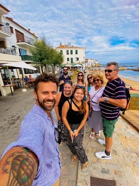 From Barcelona: Small-Group Tour Costa Brava & Dali Museum - Calella de Palafrugell: two hours beside the coves