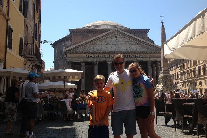 From Civitavecchia port with Vatican Museums & Tour Guide - The Colosseum from the outside