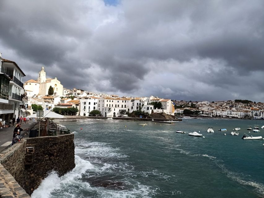 From Girona: Dalí Museum, Cadaqués and Creus Cape Tour - Port Lligat and the place behind the artist