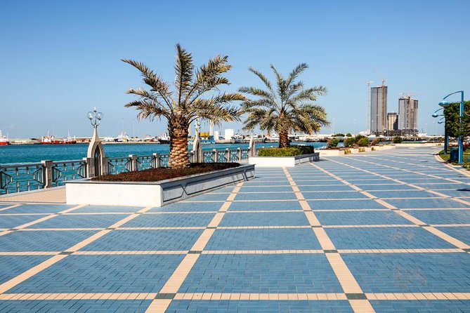 Full Day Abu Dhabi City Tour With Louvre Museum Tickets - The long ride from Dubai to the capital