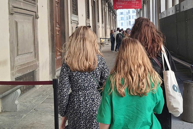 Fun Uffizi Museum Tour for Kids and Families in Florence with specialized guide - Why this Uffizi tour works better for families