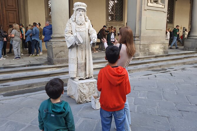 Fun Uffizi Museum Tour for Kids and Families in Florence with specialized guide - A useful dose of Medici and Florence history