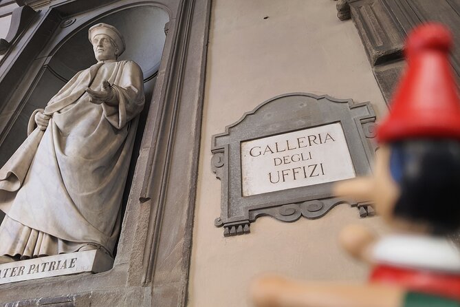 Fun Uffizi Museum Tour for Kids and Families in Florence with specialized guide - Botticelli’s Birth of Venus and other major works