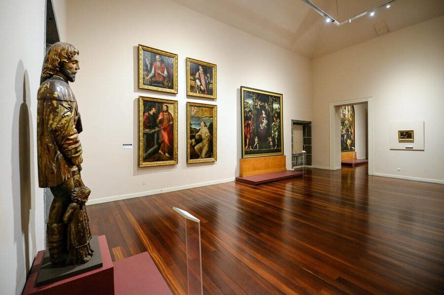 Funchal: Sacred Art Museum of Funchal Entry Ticket - The building and terrace add real value