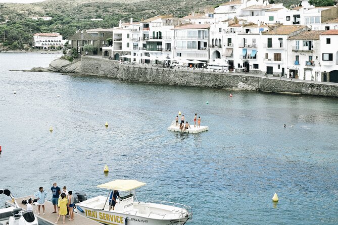 Girona, Figueres, Dalí and Cadaqués Museum from Barcelona - Who will enjoy this day trip most?