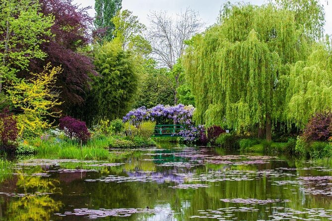 Giverny & Auvers sur Oise Private Day Trip with Monet & Van Gogh Tour from Paris - Key points to know before booking