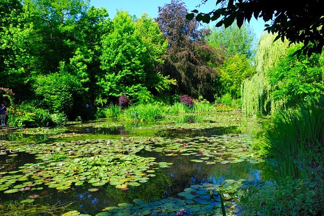 Giverny Auvers Van Gogh Private Guided Day Tour from Paris - Who should book this day trip?