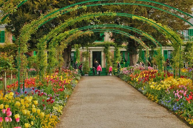 Giverny Private Trip with Monet's House, Gardens & Impressionism Museum - Who will get the most from this private Giverny trip
