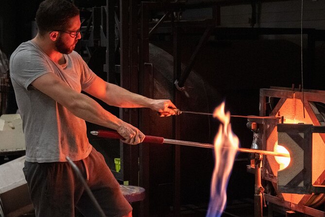 Glass Blowers, Art Galleries and Medieval Villages on the Riviera - Two Hours in Saint-Paul-de-Vence