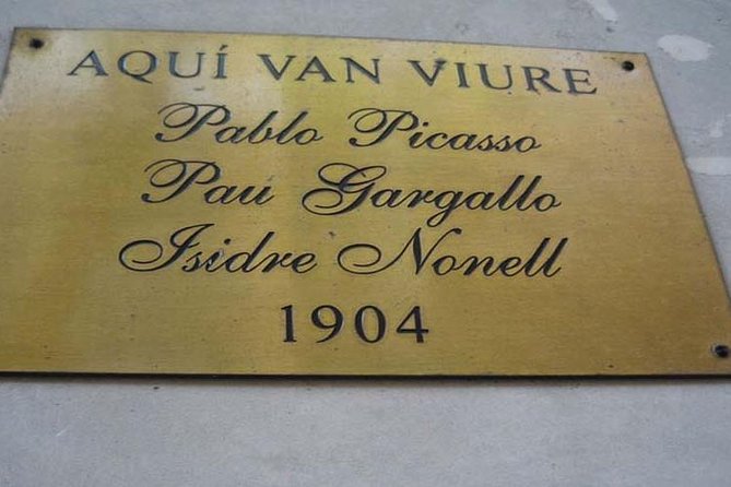 Gothic Quarter & Picasso Museum Private tour - Through Pla de Palau and the old city