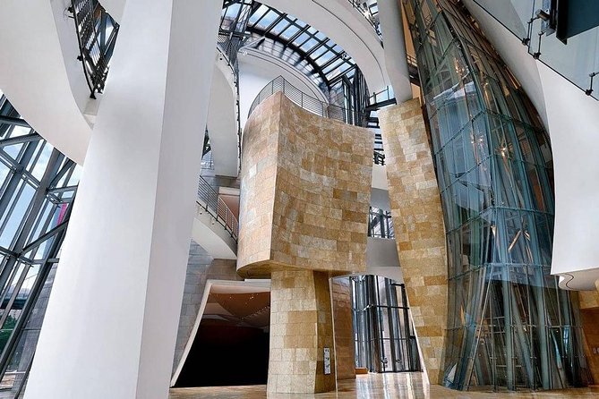 Guggenheim Bilbao Museum Private Tour - Why the Guggenheim needs more than a quick photo