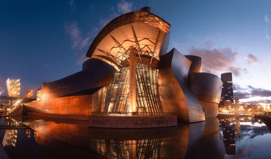 Guggenheim Museum Bilbao Private Tour with Official Guide - Starting with Frank Gehry’s titanium curves