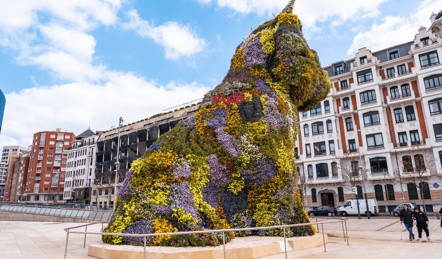 Guggenheim Museum Bilbao Private Tour with Official Guide - Practical details before you book