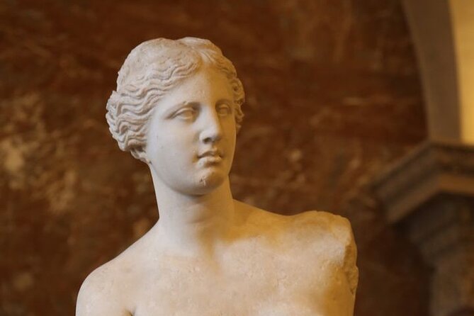 Guided tour of the Louvre Museum with tickets included - Why a guided Louvre visit helps