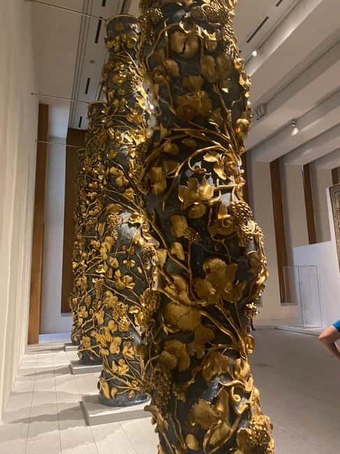 Guided Tour of The Royal Collections Gallery - Three floors, five centuries, and a wider view of monarchy