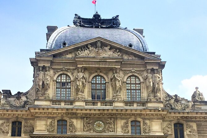 Insider Louvre: from a Royal Palace to a museum - Why a Group of Six Changes the Visit