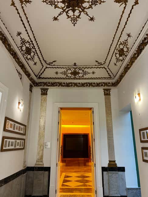 Jerez de la Frontera: Sherry Gallery and San Dionisio Palace - The Brandy Room and temporary exhibitions