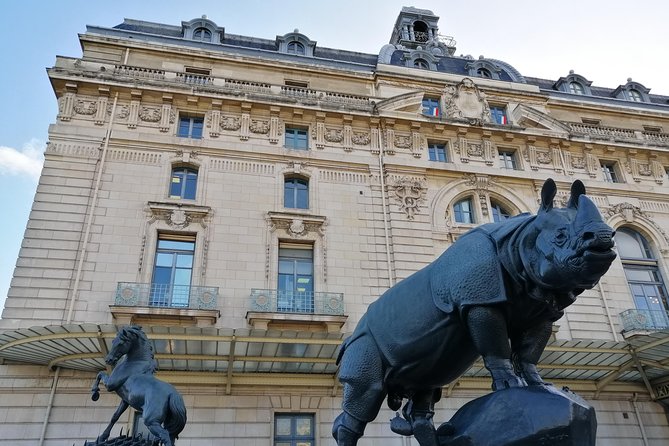 Kid-Friendly Paris Orsay Museum Tour with Expert Guide - Meeting your guide at 1 Rue de la Légion d’Honneur