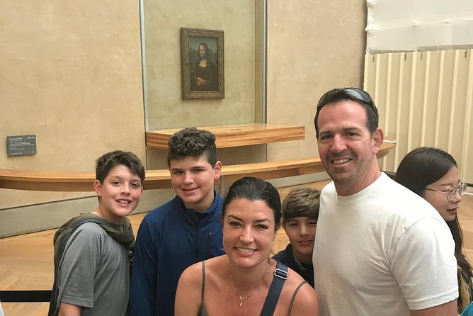 Kid Friendly Private Paris Louvre Tour with Tickets - Why a private Louvre tour helps with children