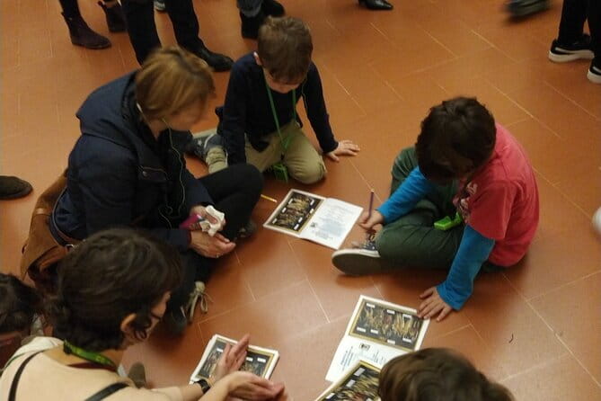 Kids treasure hunt in Uffizi museum Private, timed entry! - Making the Uffizi Work for Children