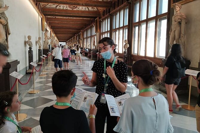 Kids treasure hunt in Uffizi museum Private, timed entry! - Why the Puzzle Format Helps