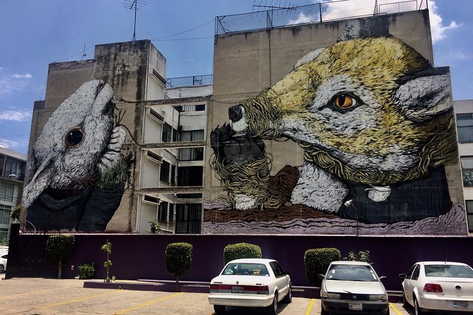 La Roma Private Art Tour - Starting near Mercado Roma