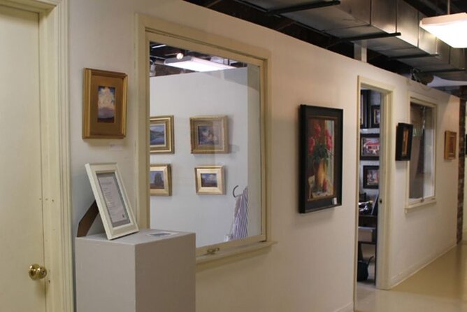 Lexington's Art Walk Tour - Starting at 21c Museum Hotel on West Main Street
