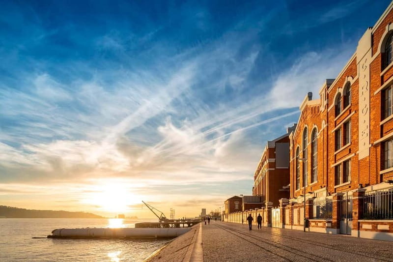 Lisbon: MAAT Gallery and MAAT Central Entry Tickets - Planning your visit inside the museum