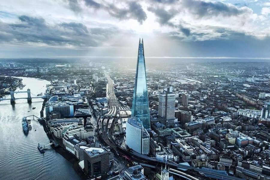 London: The Shard Viewing Gallery & Westminster Walking Tour - Floor 68 and the open-air level 72
