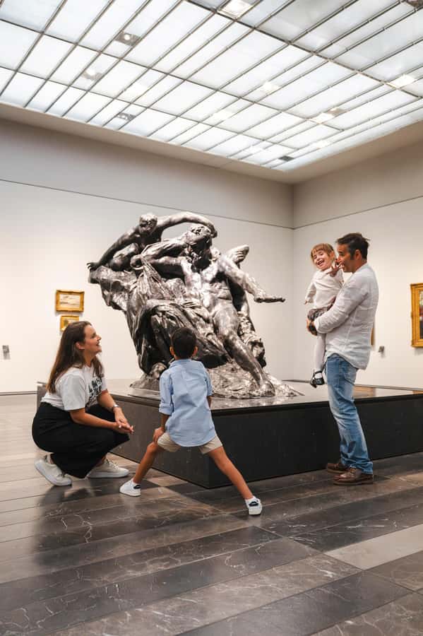 Louvre Abu Dhabi: Join an Express Guided Tour - Who should book this experience?
