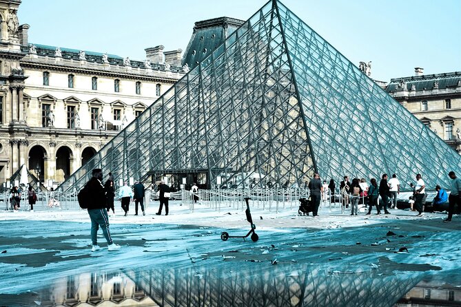 Louvre Entry Ticket with Audio Guide - Who should book this Louvre visit?
