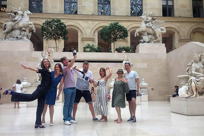 Louvre: Highlights and hidden pearls in MINI groups - Napoleon’s bedroom and Napoleon III’s apartments