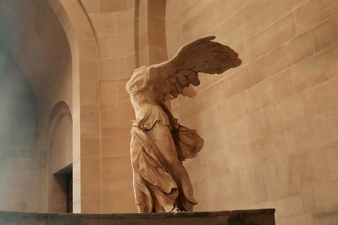 Louvre Highlights Tour for Kids Ticket Included - How the guides keep children involved