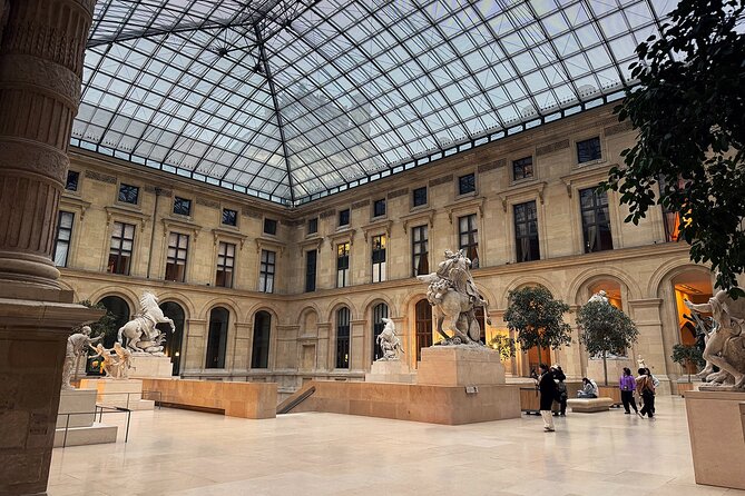 Louvre Late Opening Private Tour – Fewer Crowds & Highlights - Starting in the Denon wing