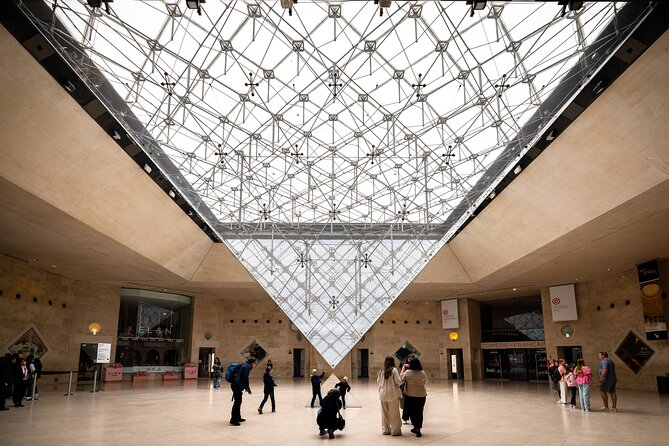 Louvre Masterpieces Express Guided Tour & French Wine Tasting - The Mona Lisa is the biggest timing gamble
