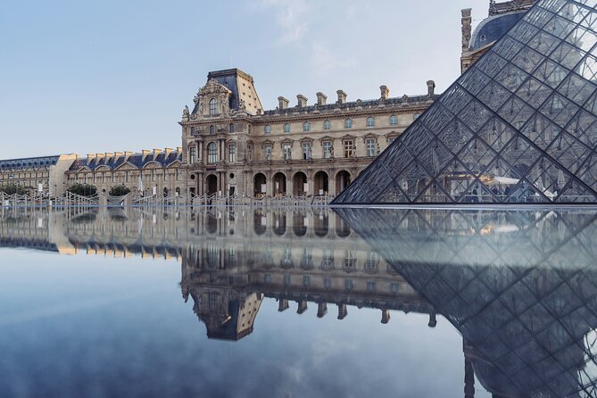 Louvre Masterpieces Express Guided Tour & French Wine Tasting - The walk to Ô Chateau changes the mood