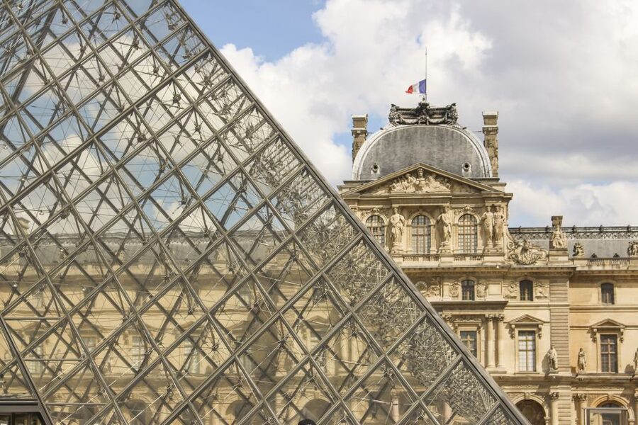 Louvre Masterpieces Private Guided Tour with Reserved Access - Key points to know before you book