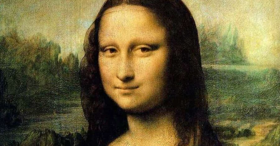 Louvre & Mona Lisa Small Group Tour with Reserved Entry - Why a guide helps inside a huge museum