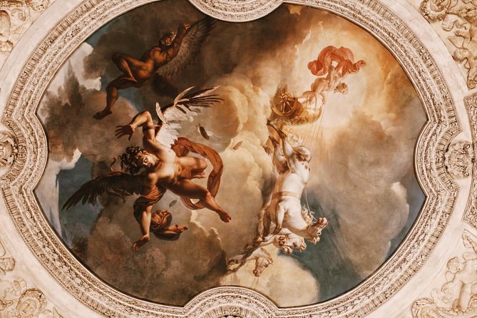 Louvre & Musée d'Orsay Guided Museum Tour Semi-Private 6ppl Max - Crowds, security, and the physical effort