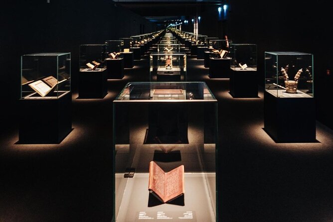 Louvre Museum Abu Dhabi Admission Ticket - Audio Guides, Guided Tours, and Going Solo