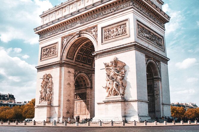 Louvre Museum and Arc de Triumph Tickets with Audio Guide - What this $26 combination actually gives you